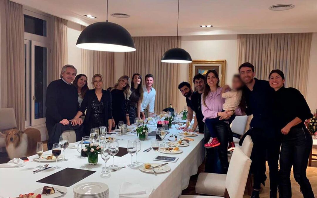 LA REPUDIABLE FRASE DE ANIBAL FERNÁNDEZ SOBRE EL CUMPLEAÑOS VIP EN OLIVOS: “¿QUÉ VA A HACER ALBERTO, CAGARLA A TROMPADAS A FABIOLA?»