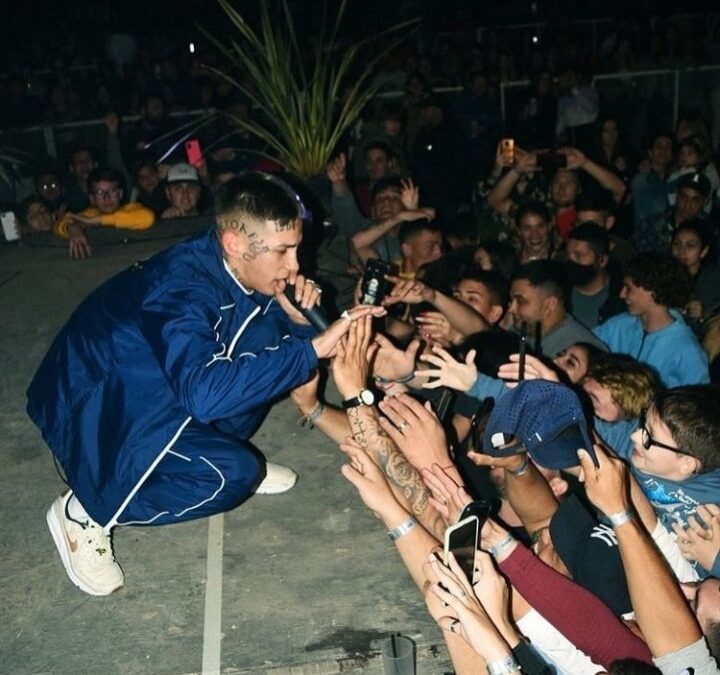 CUMBIERO L-GANTE: “HICE UN TEMITA PARA ALENTAR EL MUNDIAL”