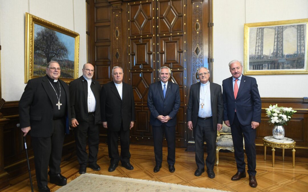 EL PRESIDENTE MOSTRÓ SU SOLEDAD FRENTE A LOS OBISPOS ARGENTINOS