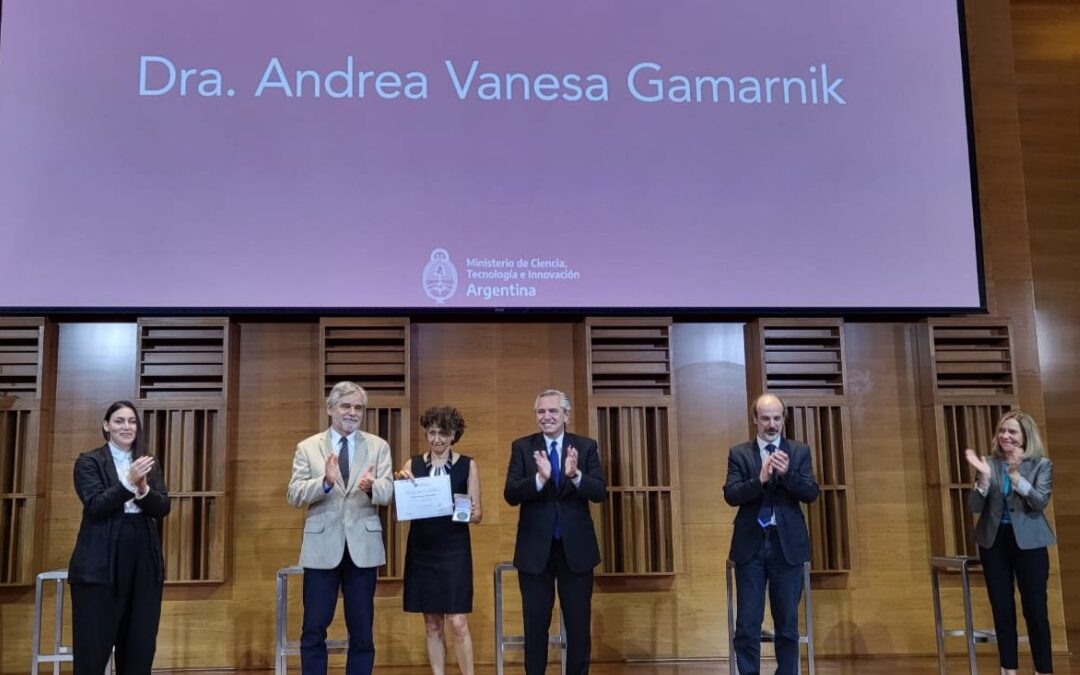 FERNÁNDEZ DIO PREMIOS QUE RECUERDAN A UN PERSEGUIDO POR EL PERONISMO