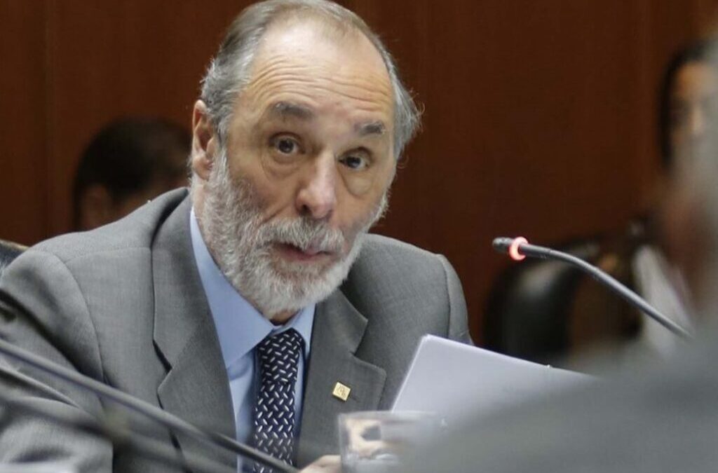 LA OPOSICIÓN NO APROBARÁ LEYES MIENTRAS DURE EL JUICIO CONTRA LA CORTE