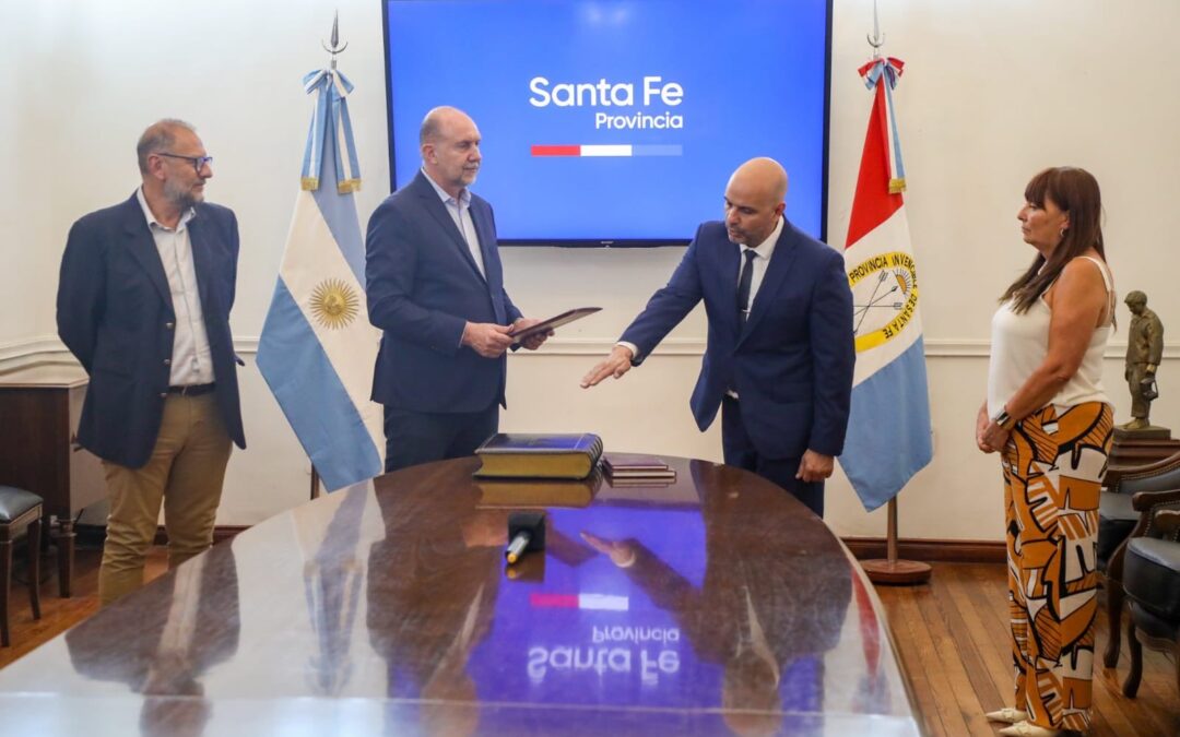 RENUNCIÓ EL MINISTRO DE SEGURIDAD DE LA PROVINCIA DE SANTA FE