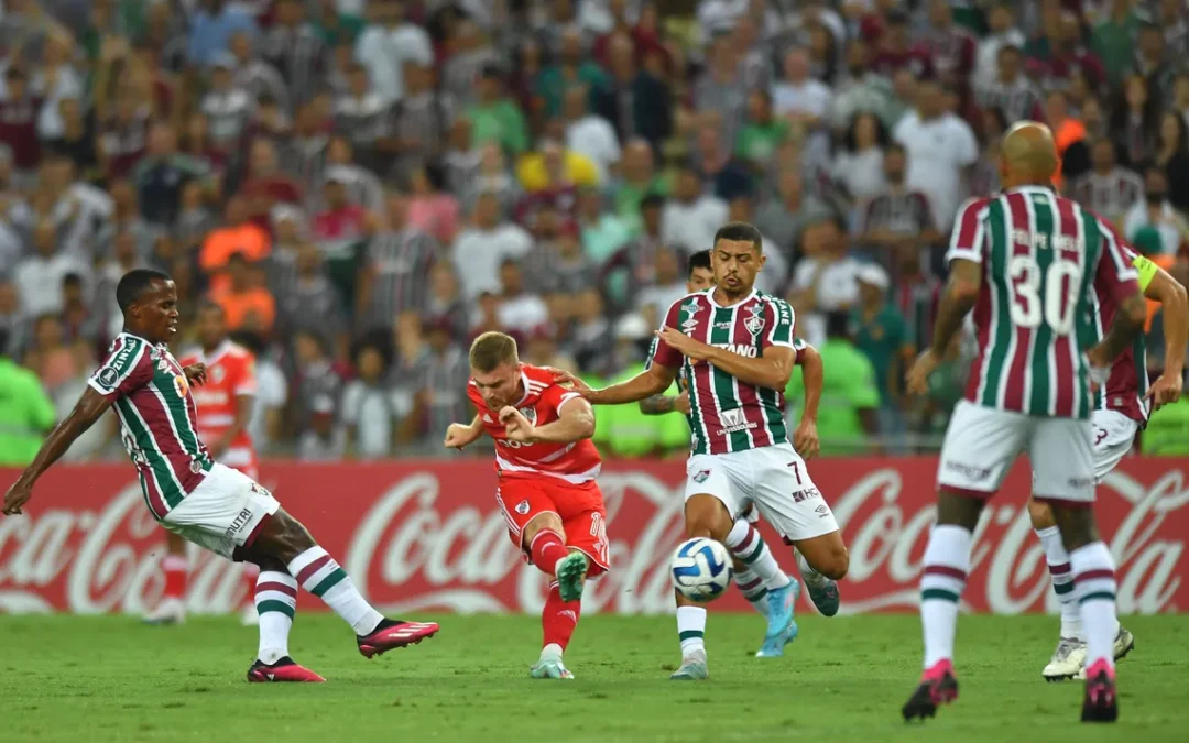COPA LIBERTADORES: DURO GOLPE PARA RIVER EN BRASIL