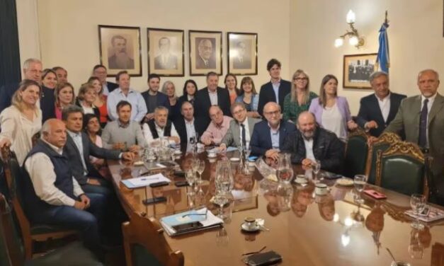 Los senadores de JxC se alinean con los gobernadores y toman distancia de Macri y Bullrich