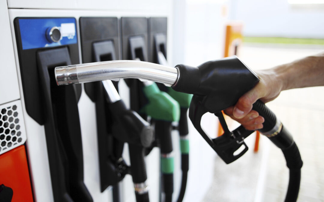 Diciembre llega con subas: la nafta y el gasoil aumentan el domingo