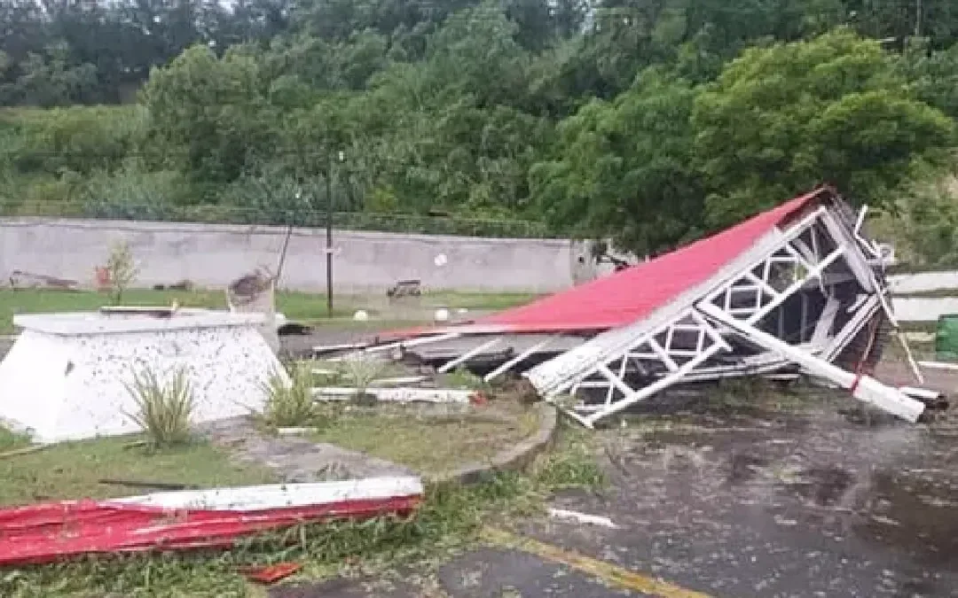 Temporal en Entre Ríos: fuertes inundaciones en Villa Elisa y Villaguay